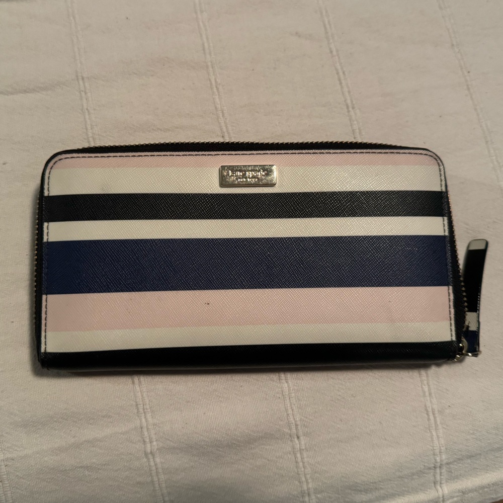KATE SPADE CONTINENTAL WALLET